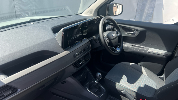 Ford Transit Courier Diesel 1.5 EcoBlue Limited Van - Image 9